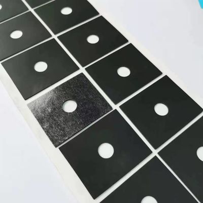 Pad di silicone personalizzato per il servizio di lavorazione dello stampaggio Piede di gomma a maglia nera trasparente