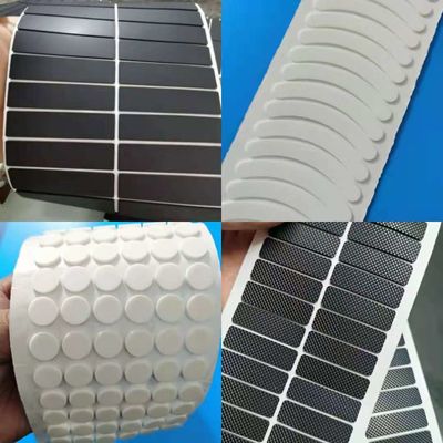 Pad di silicone personalizzato per il servizio di lavorazione dello stampaggio Piede di gomma a maglia nera trasparente