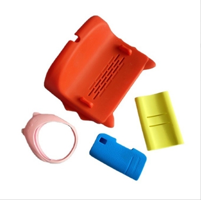 Servizio di lavorazione del stampaggio dei prodotti in silicone su misura con guscio di silicone protettivo