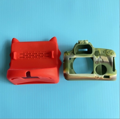 Servizio di lavorazione del stampaggio dei prodotti in silicone su misura con guscio di silicone protettivo