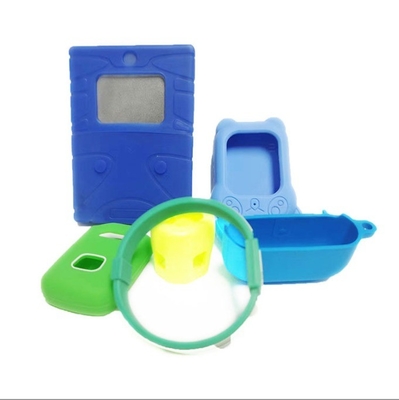 Prodotti non standard protetti con maniche di silicone personalizzate da un servizio di stampaggio