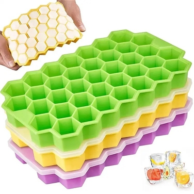 Fabbricanti di gelati sostenibili piatto a caldo pieghevole 37-cavità Honeycomb silicone Ice Tray con coperchio