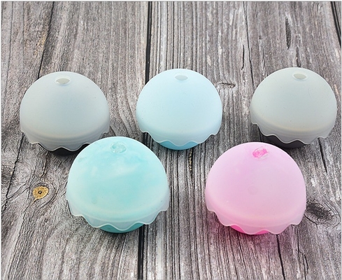 Classificazione alimentare personalizzata Silicone Ice Cube Ball Wine Round Ice Sphere Ball Whiskey Ice Ball Mold Maker