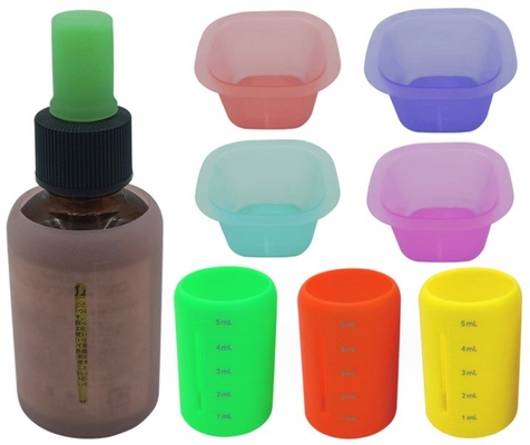 Copertina di bicchiere in silicone per la bottiglia chimica sperimentale e l'innovazione del bicchiere da misura