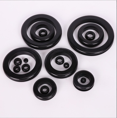 Modellazione a colori personalizzati NBR/FKM/EPDM Parti in gomma per modellazione di grommette in gomma di silicone