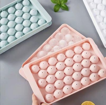 Fabbricante di cubetti di ghiaccio a sfondo riutilizzabile con coperchio di plastica PP per alimenti ecologica