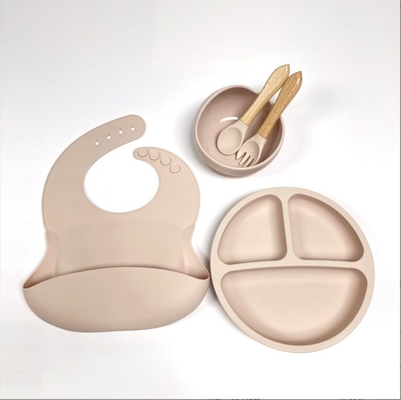 Set di alimenti per bambini in silicone tipo Bpa gratuito per la cena con cucchiaio e bib