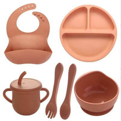 Set di cucina in silicone per bambini piccoli