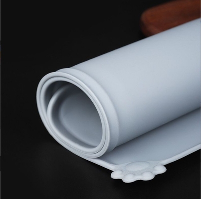 Moderno stile impermeabile non scivoloso silicone per cani per animali da compagnia per esigenze personalizzate