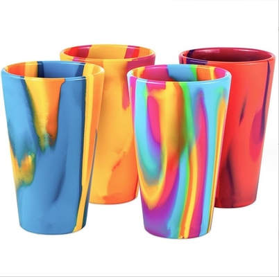 Tazza di silicone di qualità alimentare con maniglia per il viaggio in campo Logo personalizzato Tazza da bere senza BPA