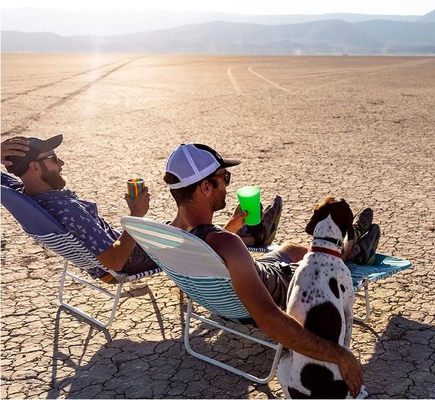 Tazza di silicone di qualità alimentare con maniglia per il viaggio in campo Logo personalizzato Tazza da bere senza BPA