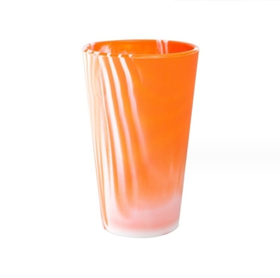 Nessuna Stile di design 100% di qualità alimentare Colori solidi misti Silicone indissolubile Acqua potabile Tazza di vino per i viaggi