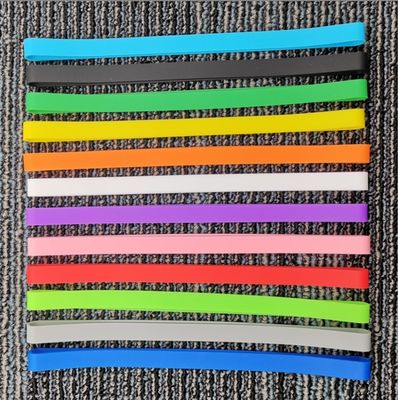 Clips per asciugamani da spiaggia Tenitore di fasce di gomma di silicone per il servizio di taglio di asciugamani da sedia