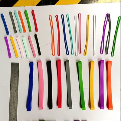 Taglio di silicone gomma bande portatore per la sedia da spiaggia asciugamano perfetto Strand asciugamano clip