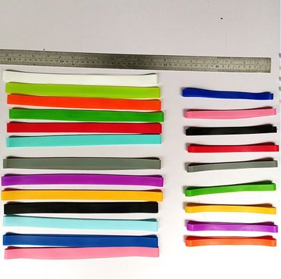 Taglio di silicone gomma bande portatore per la sedia da spiaggia asciugamano perfetto Strand asciugamano clip