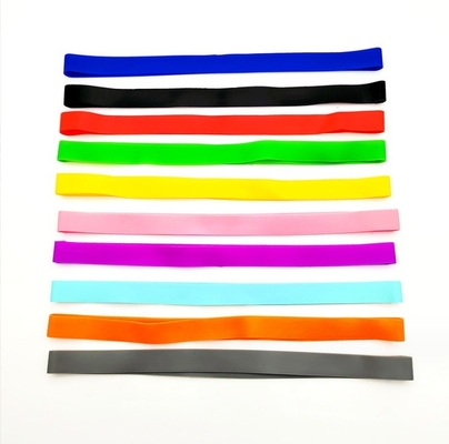 Elastici e colorati nastri di silicone perfetti per varie applicazioni
