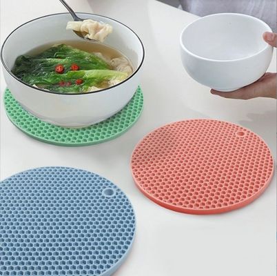 Scacchiere per bevande in silicone porta piatti antiscivolo Tavolo per accessori da cucina