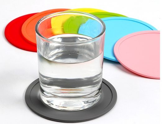 Costerie in silicone personalizzate per tappetini rotondi sostenibili per la casa e l'ufficio