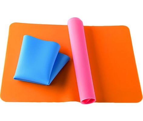 Matte da tavola in silicone pieghevole morbida Matta da forno a forma rettangolare per la decorazione del tavolo