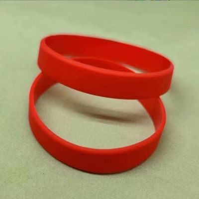 Braccialetto di silicone per bambini in taglia personalizzata Braccialetto di gomma in stampo con logo di stampa