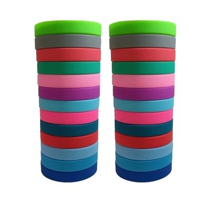 Servizio di lavorazione di taglio braccialetti di silicone luminosi con disegno e logo personalizzati