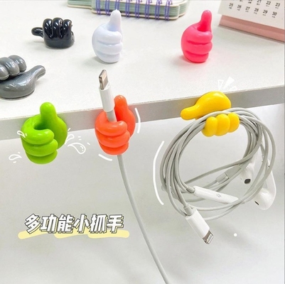 Stile iniezione di plastica di tipo PVC pollici verso l'alto per il gancio per la presa del cavo e il deposito delle chiavi